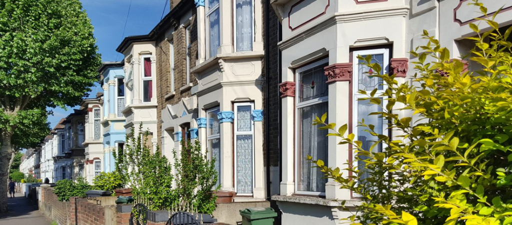 El furor por la compra de viviendas en el Reino Unido se incrementa antes de la fecha límite de reducción de impuestos