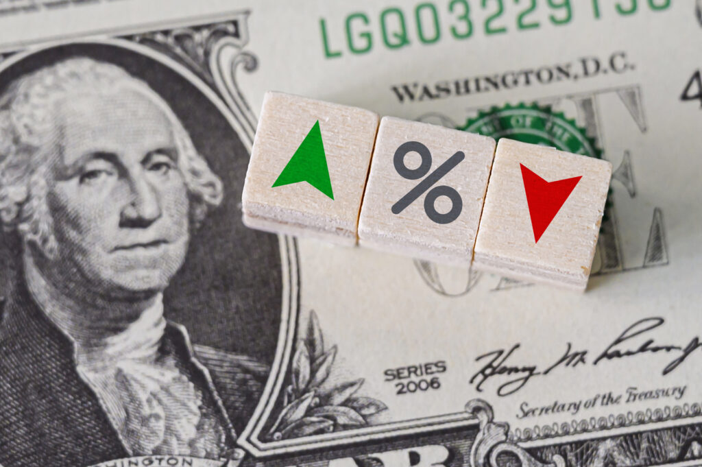 La junta de la Reserva Federa incrementa la tasa de interés en 0.25 puntos porcentuales